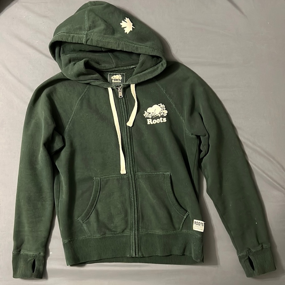 Roots green sweater size S